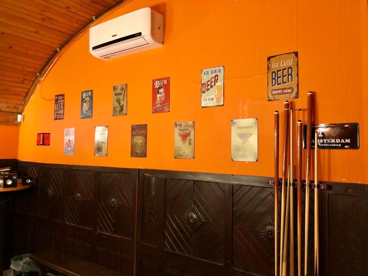 Apartamento Whole Basemenet Former Pub4 Stag Do/hen Party